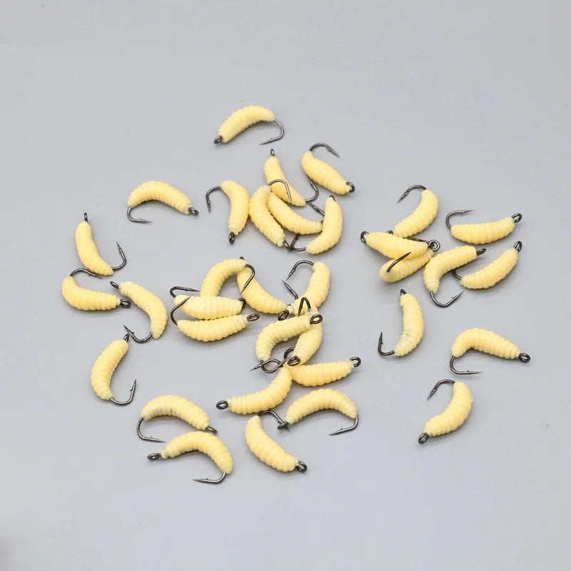 Rubber Maggots Fishing Bait Set with Hooks